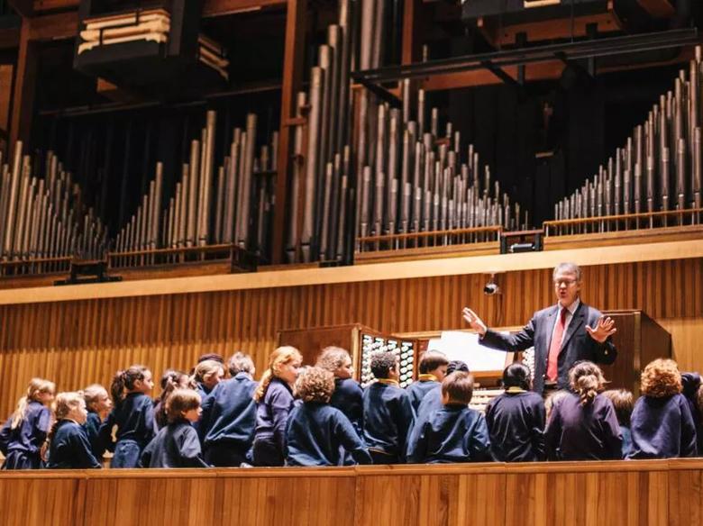 School children sing with the Royal Festival Hall Organ 