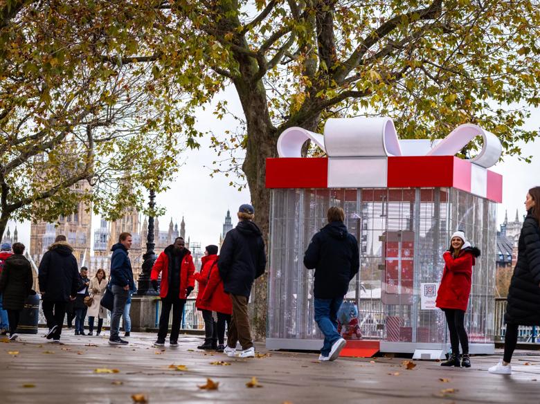 Vodafone brand activation on the Queen's Walk
