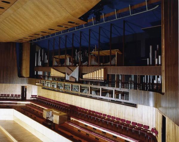 An archive image of the Royal Festival Hall organ with its initial pipe configuration in full view, taken from one wing of the Royal Festival Hall auditorium