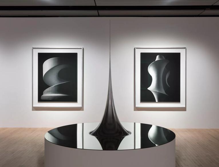 Installation view of Hiroshi Sugimoto, Conceptual Forms and Mathematicall Model 006.